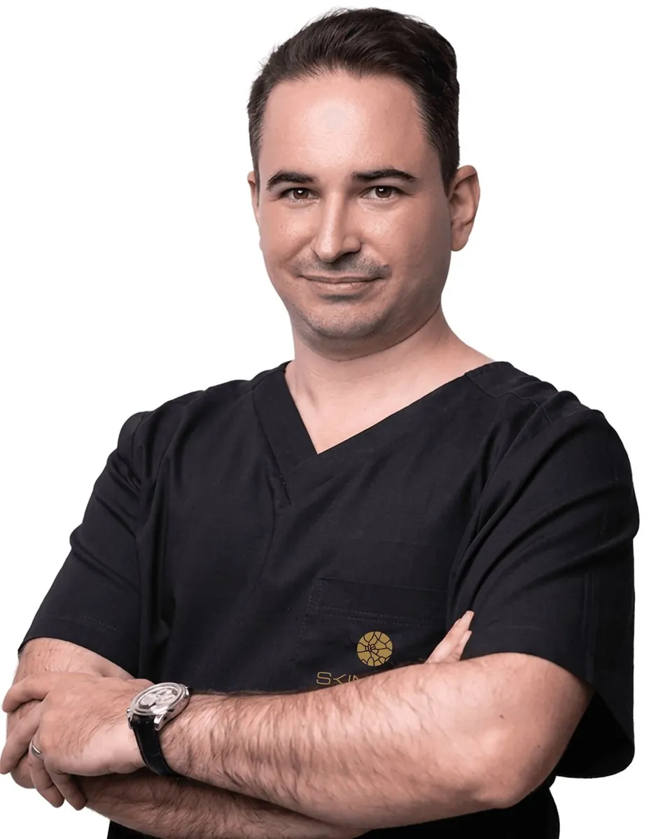 Dr. Seffer A. Gergely, plasztikai sebész és kézsebész